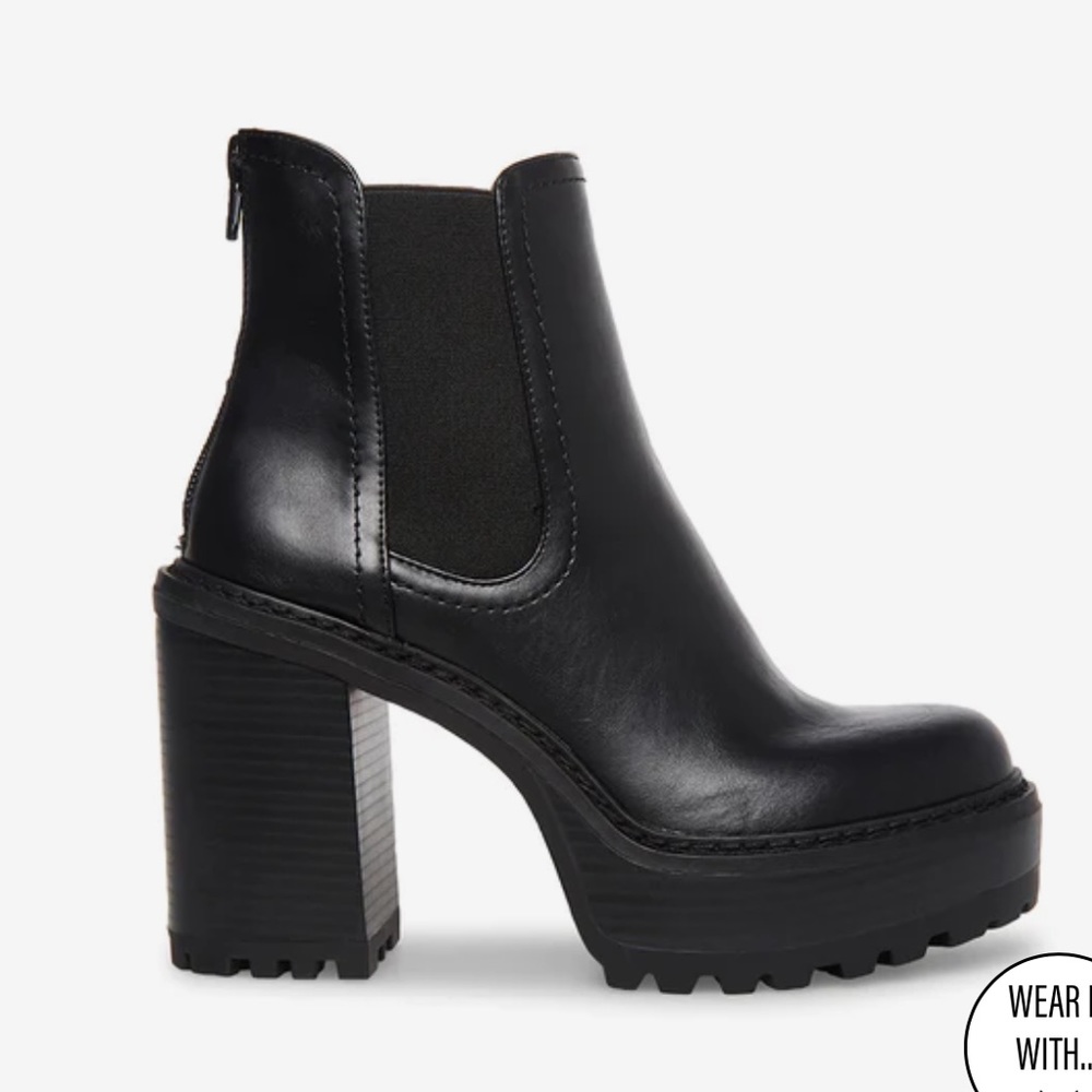 KAT Steve Madden Boots